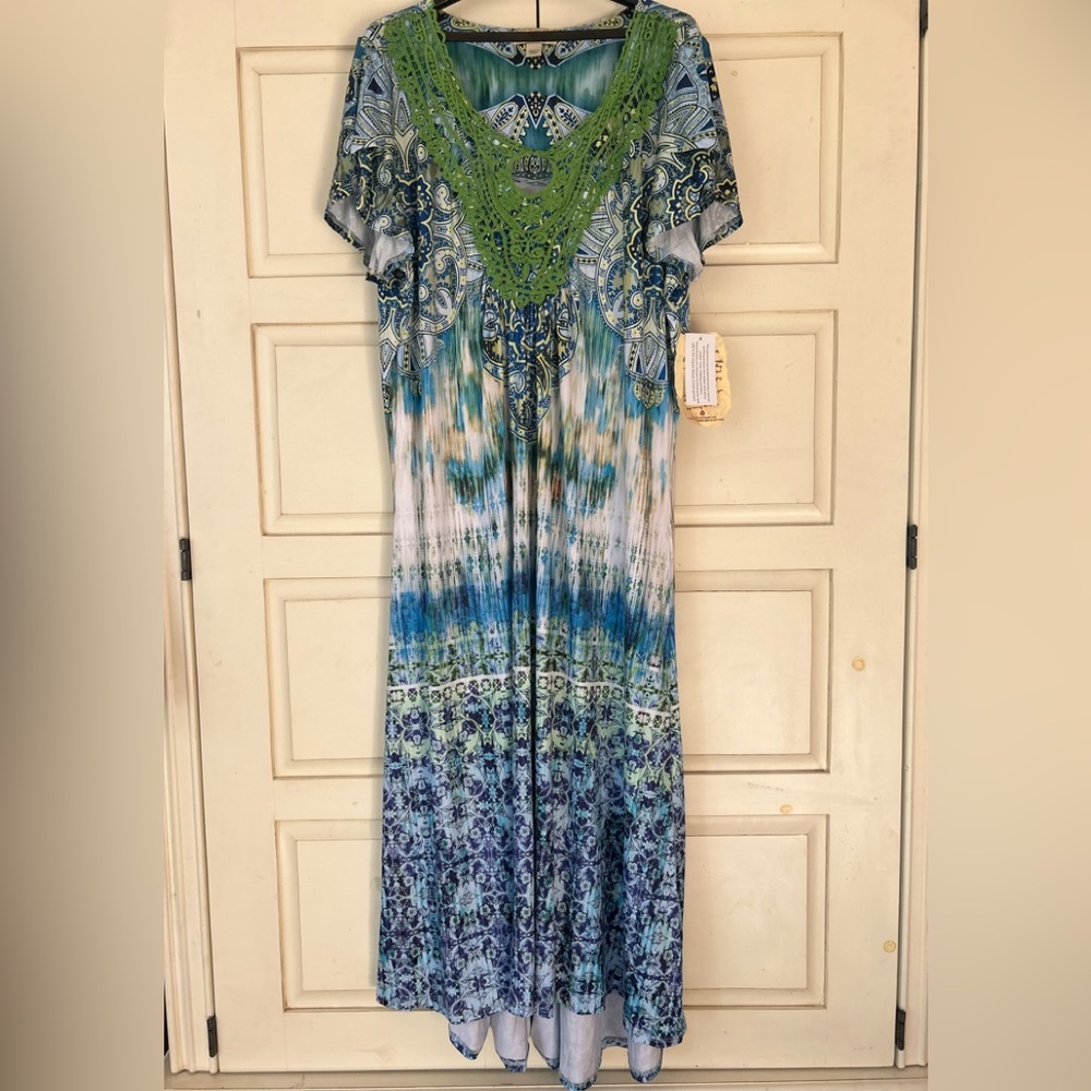 One World brand Kaftan size 1X